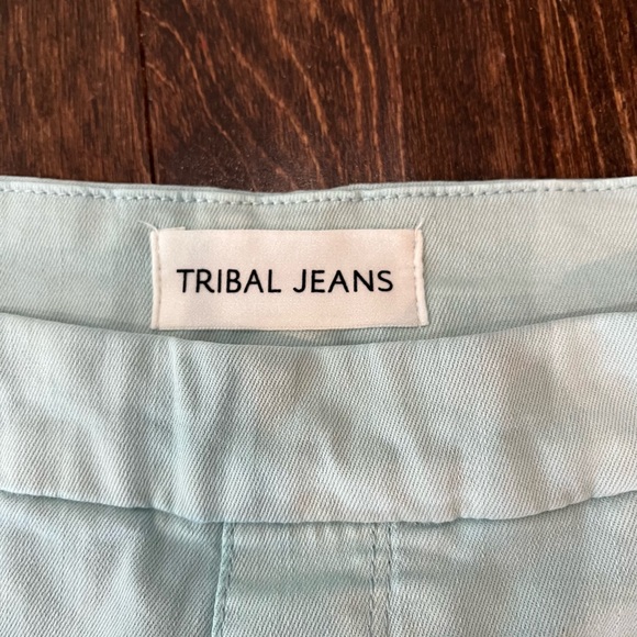 *Aqua* Tribal Jeans Audrey Mid Rise Short Size 10 Aqua Color - Picture 2 of 8